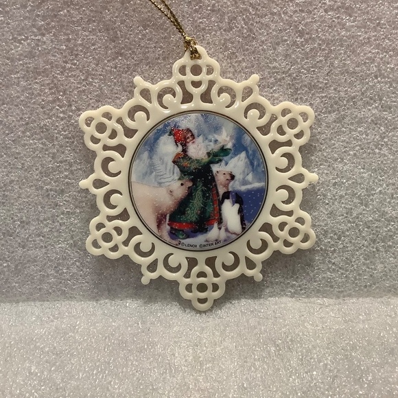 Lenox Porcelain Pierced Snowflake Christmas Ornament Santas Gift of Peace - Picture 3 of 7